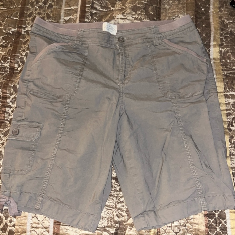 St. john’s Bay Women’s Cargo Shorts Size 14 Preowned